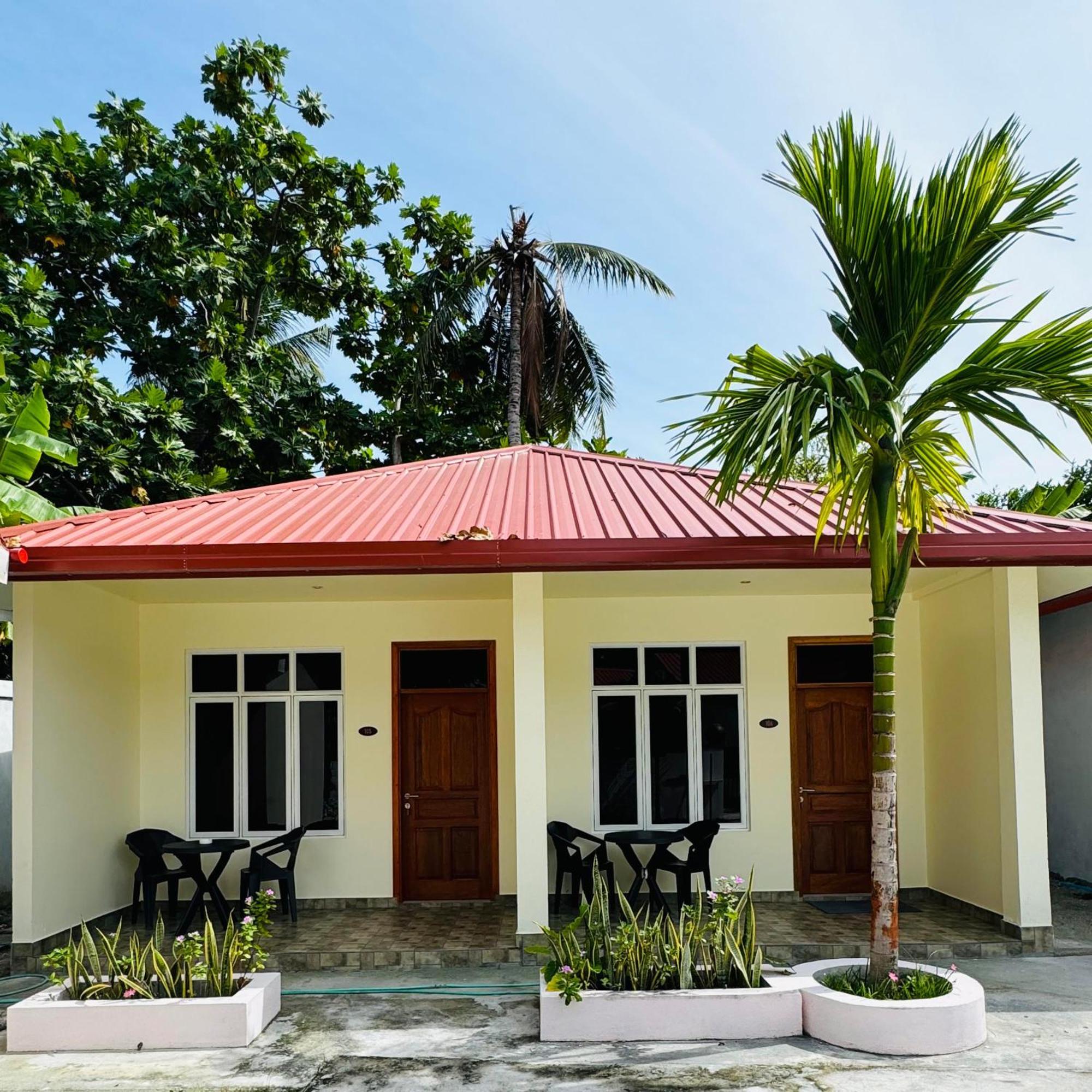 Charming Holiday Lodge- Addu Atoll Meedhoo, Maldives Exterior foto